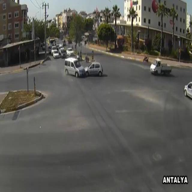 Car Accident dataset Object Detection Dataset by school