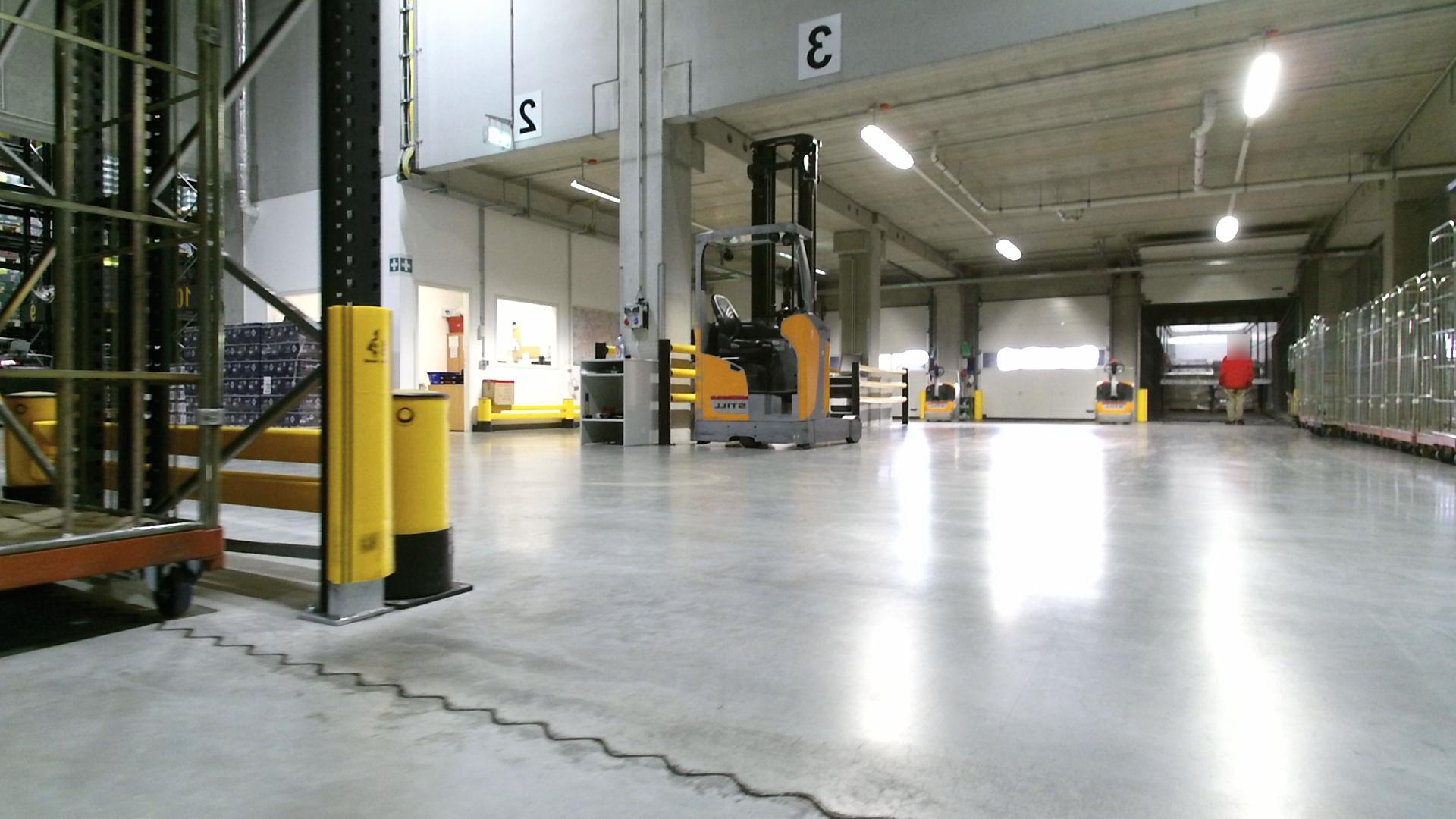 forklift1 Object Detection Dataset and PreTrained Model by Phantom